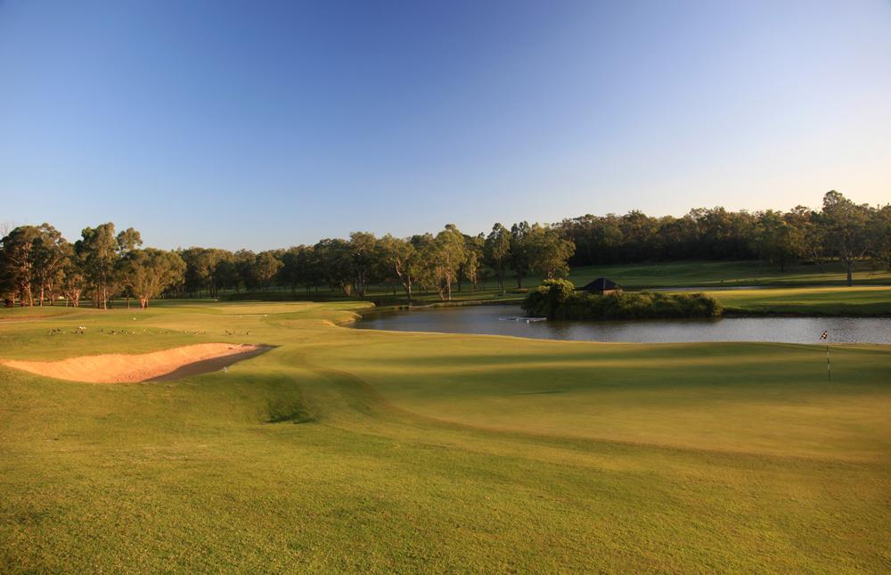 Riverside Oaks Golf Resort Cattai Buitenkant foto