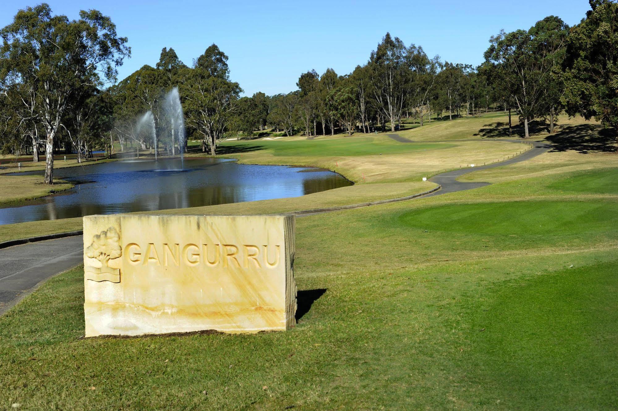 Riverside Oaks Golf Resort Cattai Buitenkant foto